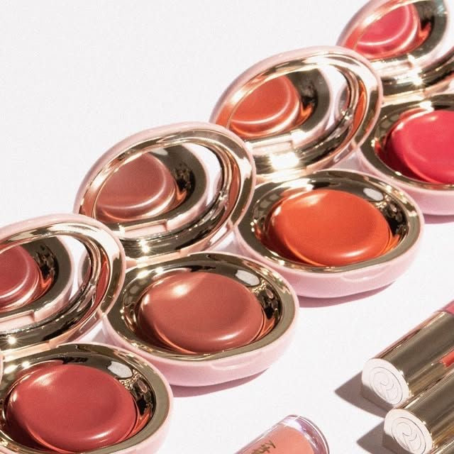 Stay Vulnerable Melting Cream Blush